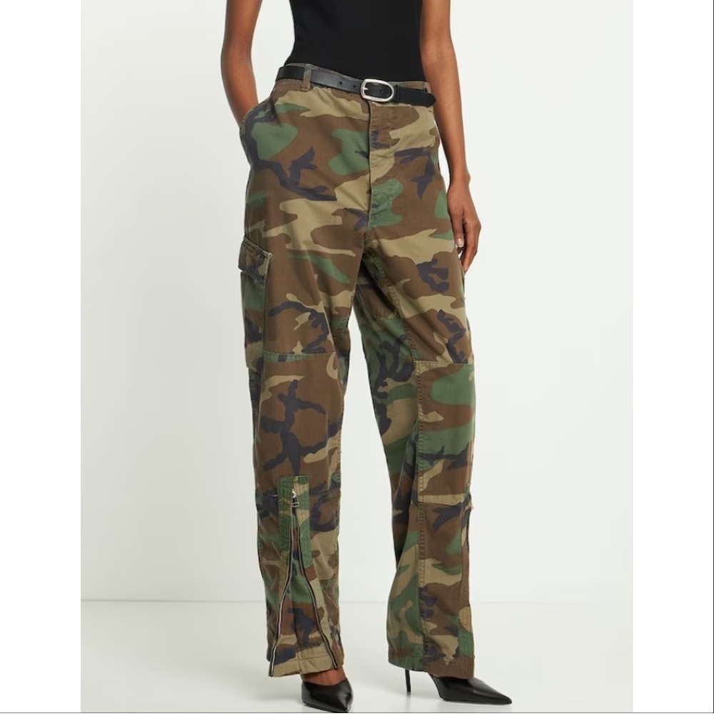 RE/DONE High Rise Cargo Pant in Olive Camo